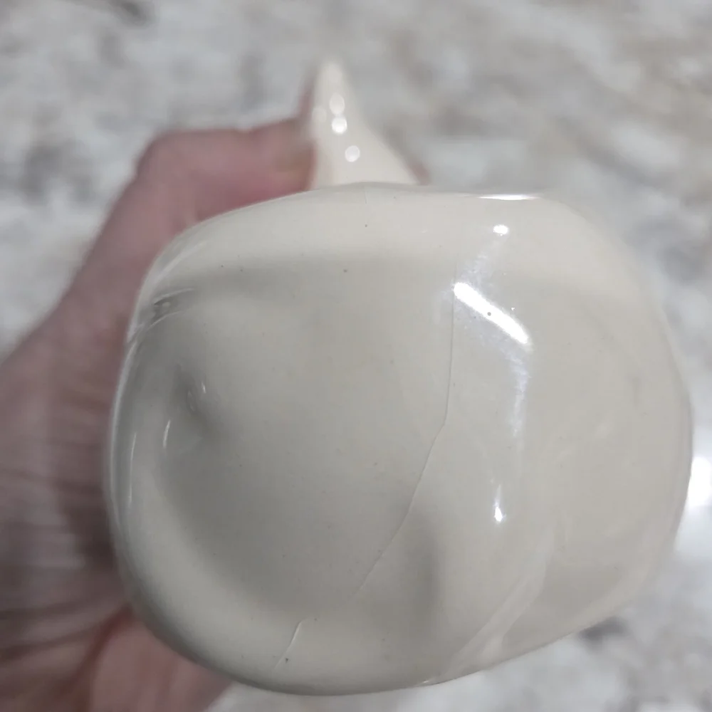 N/A cute cream